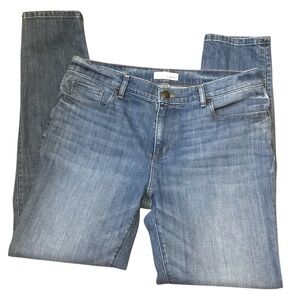 LOFT Ann Taylor Medium Light‎ Wash Relaxed Skinny Jeans, Size 30